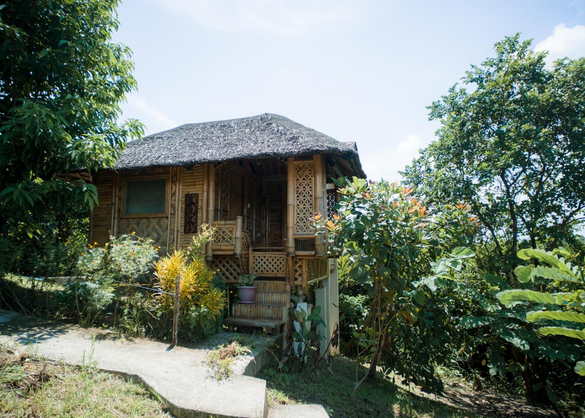Ocean Green Eco Lodge Puerto Princesa Esterno foto