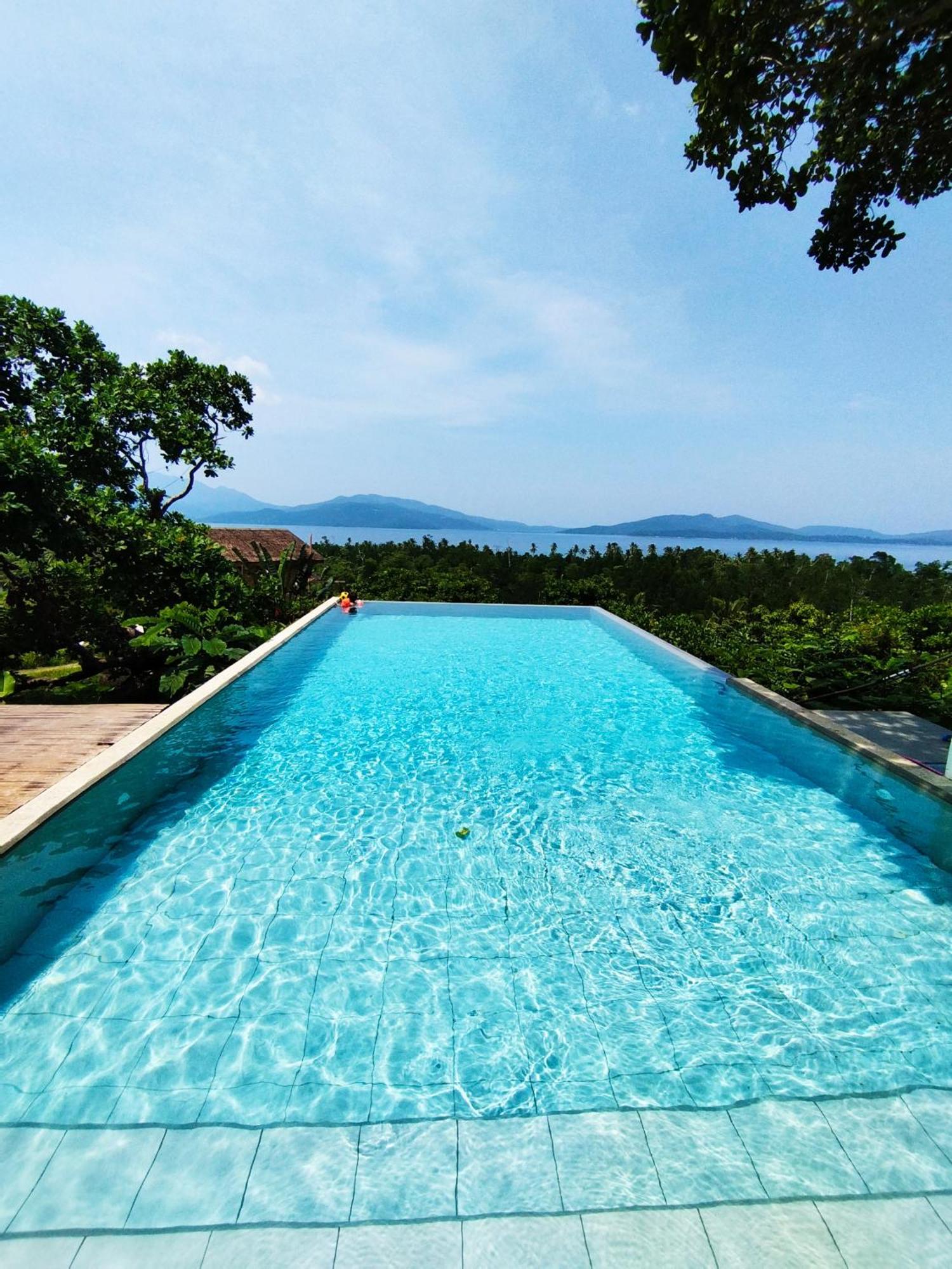 Ocean Green Eco Lodge Puerto Princesa Esterno foto