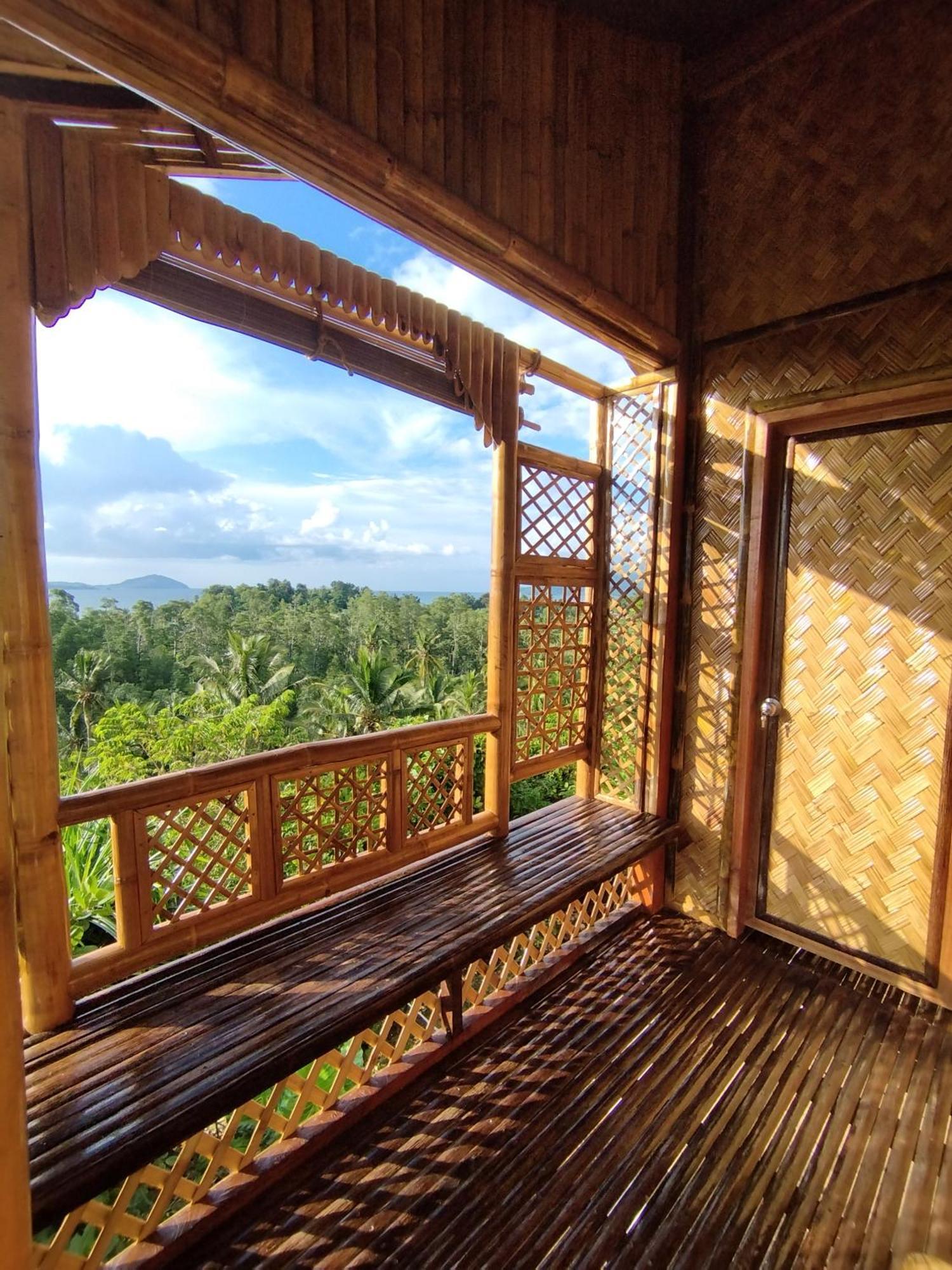 Ocean Green Eco Lodge Puerto Princesa Esterno foto